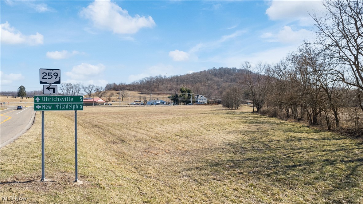 Schoenbrunn/Moravianlands - Commercial Sale