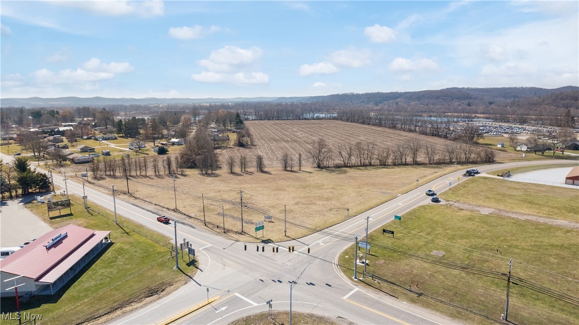 Schoenbrunn/Moravianlands - Commercial Sale