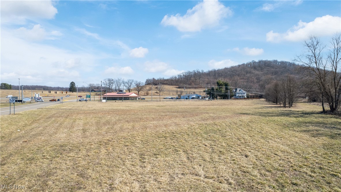 Schoenbrunn/Moravianlands - Commercial Sale