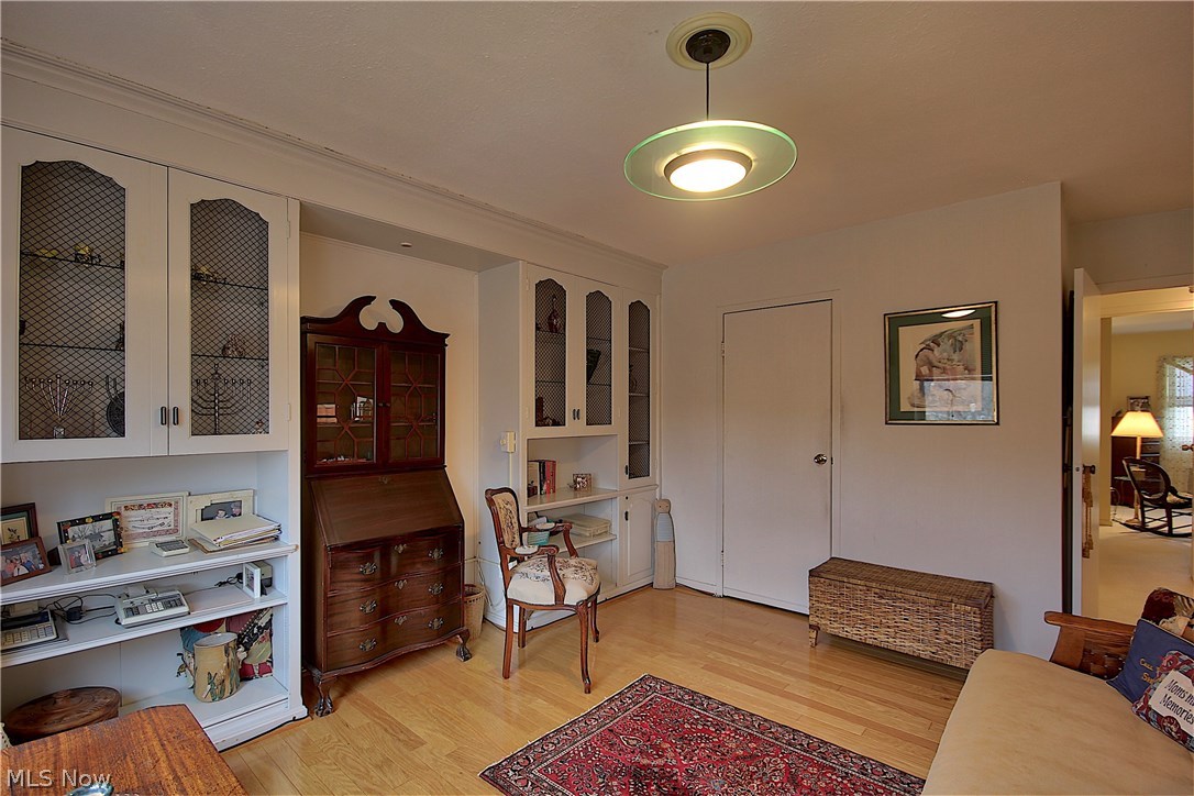 Shaker Towers - Residential