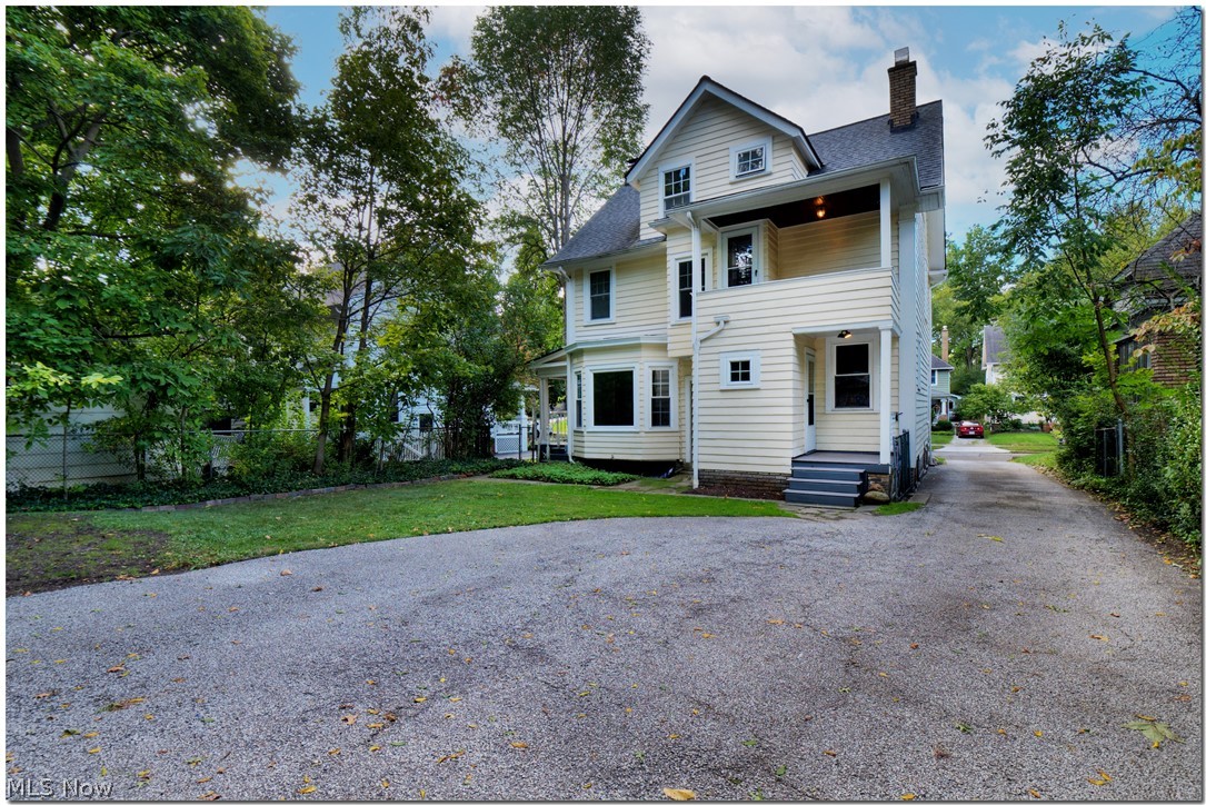 Shaker Lakes - Residential