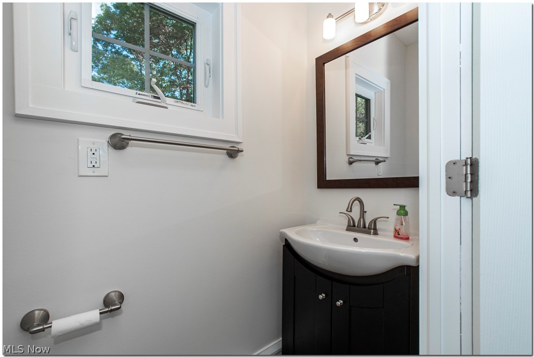 Shaker Lakes - Residential