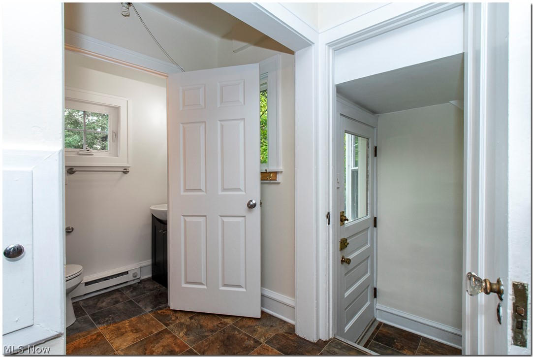 Shaker Lakes - Residential