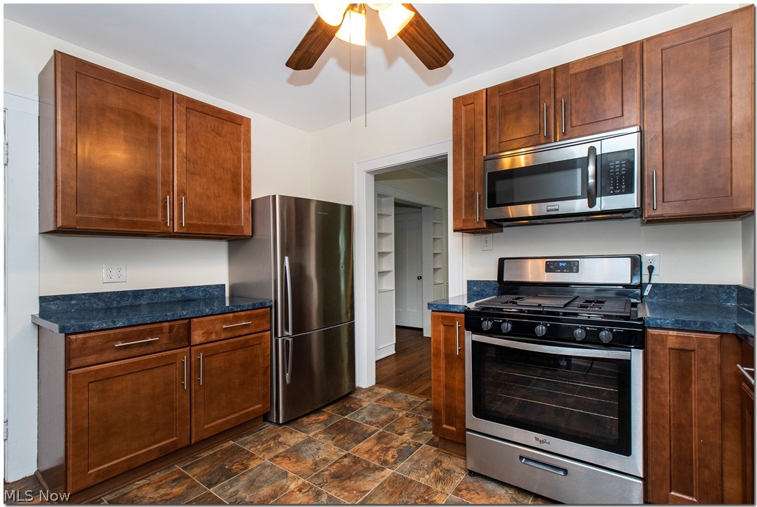 Shaker Lakes - Residential