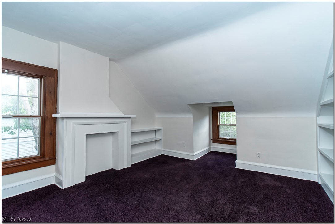 Shaker Lakes - Residential