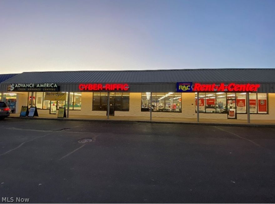 2,000 square foot commercial space.  20 X 80 show room with 2 restrooms, 14 X 8 office and storage closet.  New furnace 1+/- years.  Front and rear entrance with front and rear parking.  Tenant to pay utilities and maintenance.  $275 month cam charge.  5 year lease required.  Brand new roof May 2020.  Freshly painted interior and exterior.  Highly traffic location, perfect for your business.