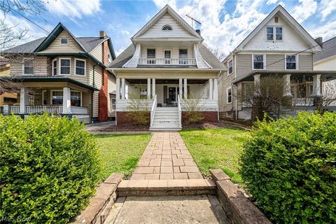 1305 W 114th Street Cleveland OH 44102
