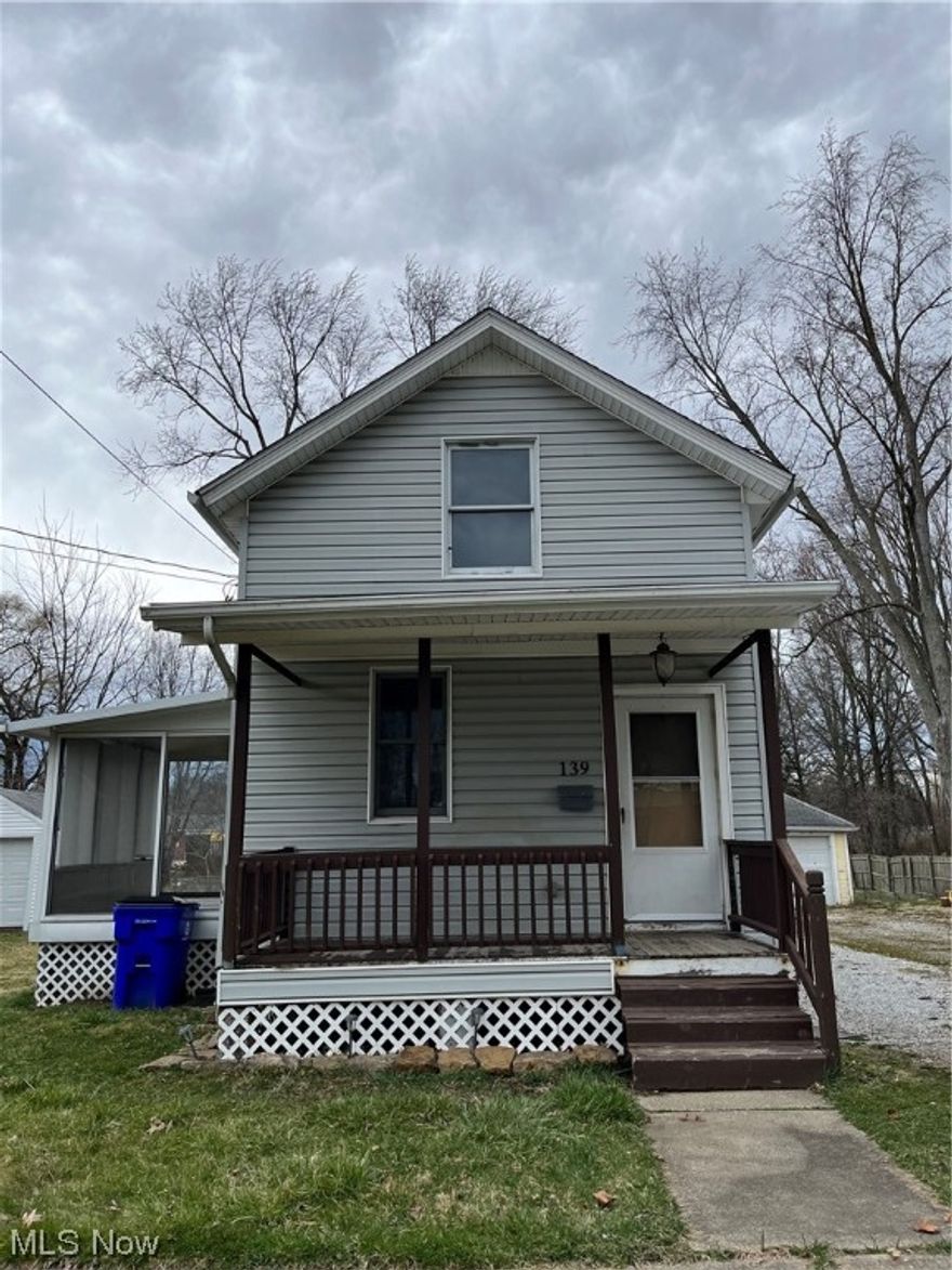 Welcome to 139 East Central - this home is MOVE IN READY!! It has been updated with a completely new basement (with walk up and new door), new roof, newer furnace & hot water heater, flooring, UPDATED kitchen with appliances and remodeled baths - this home even offers first floor laundry complete with washer and dryer!  The upstairs has one large bedroom and a completely renovated bathroom with the downstairs having a sizeable living room, three season patio, remodeled kitchen and the second bedroom! Schedule your showing today!