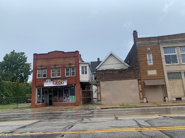 Bates And Stope's Sub - Commercial Sale