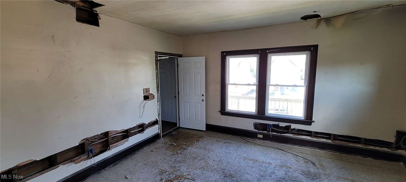 Laumar - Residential Income