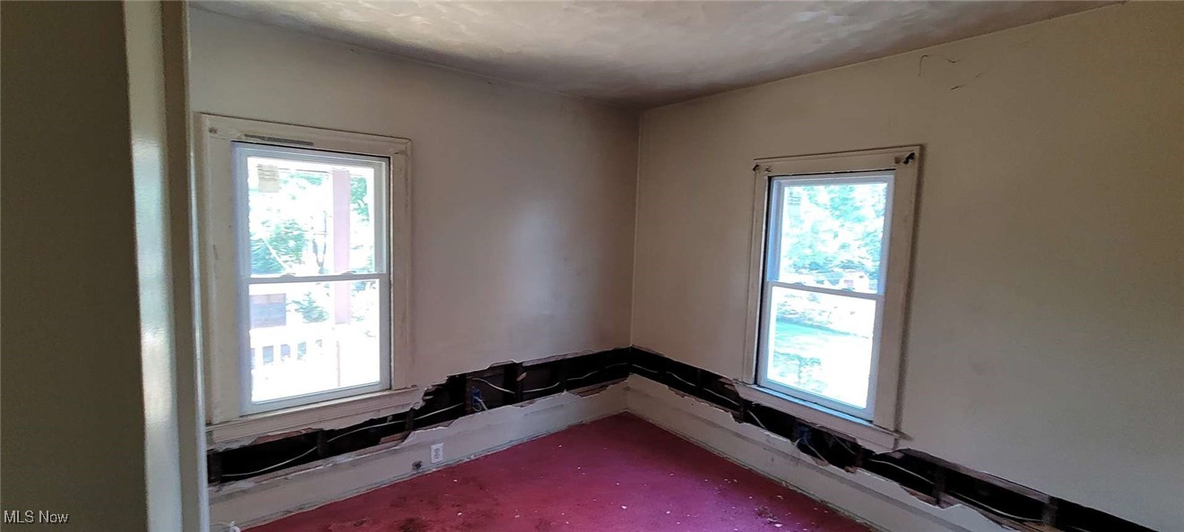 Laumar - Residential Income