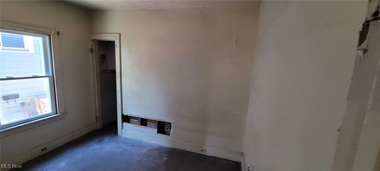 Laumar - Residential Income