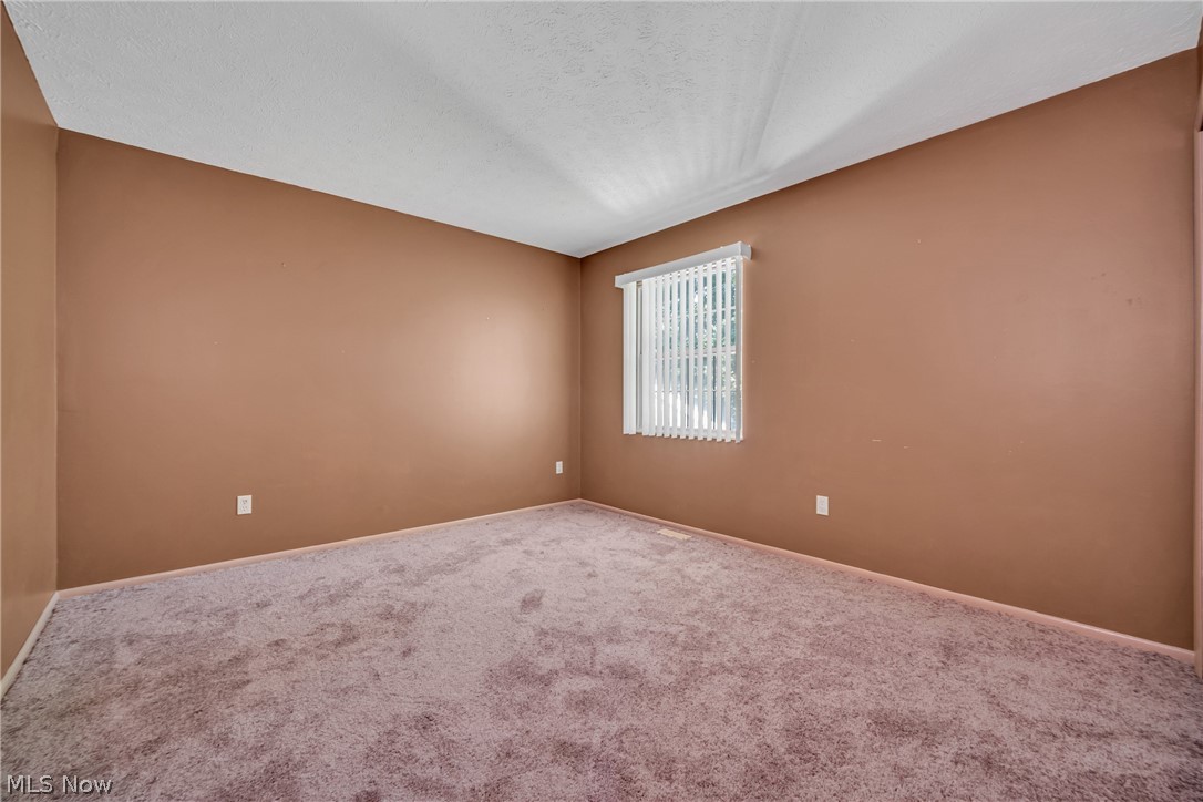 COURTYARDS OF WOODBURY BLDG 23 UNIT 69 - Residential