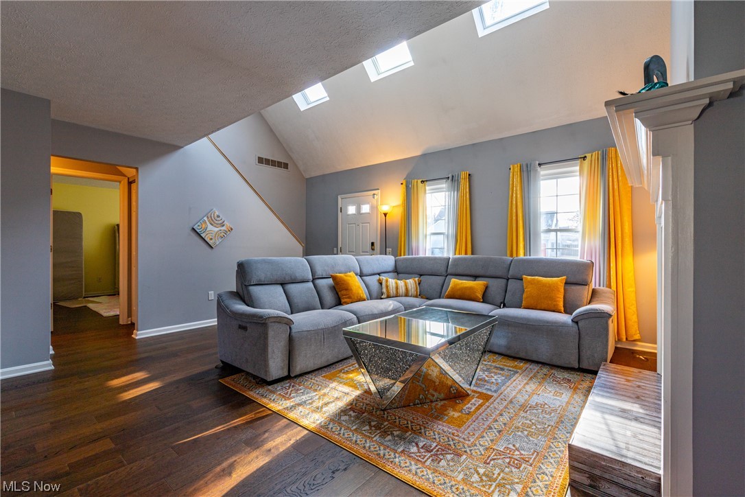 Settlers Village Condo - Residential Lease