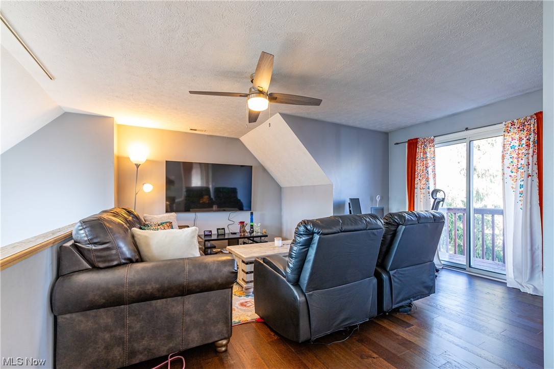 Settlers Village Condo - Residential Lease