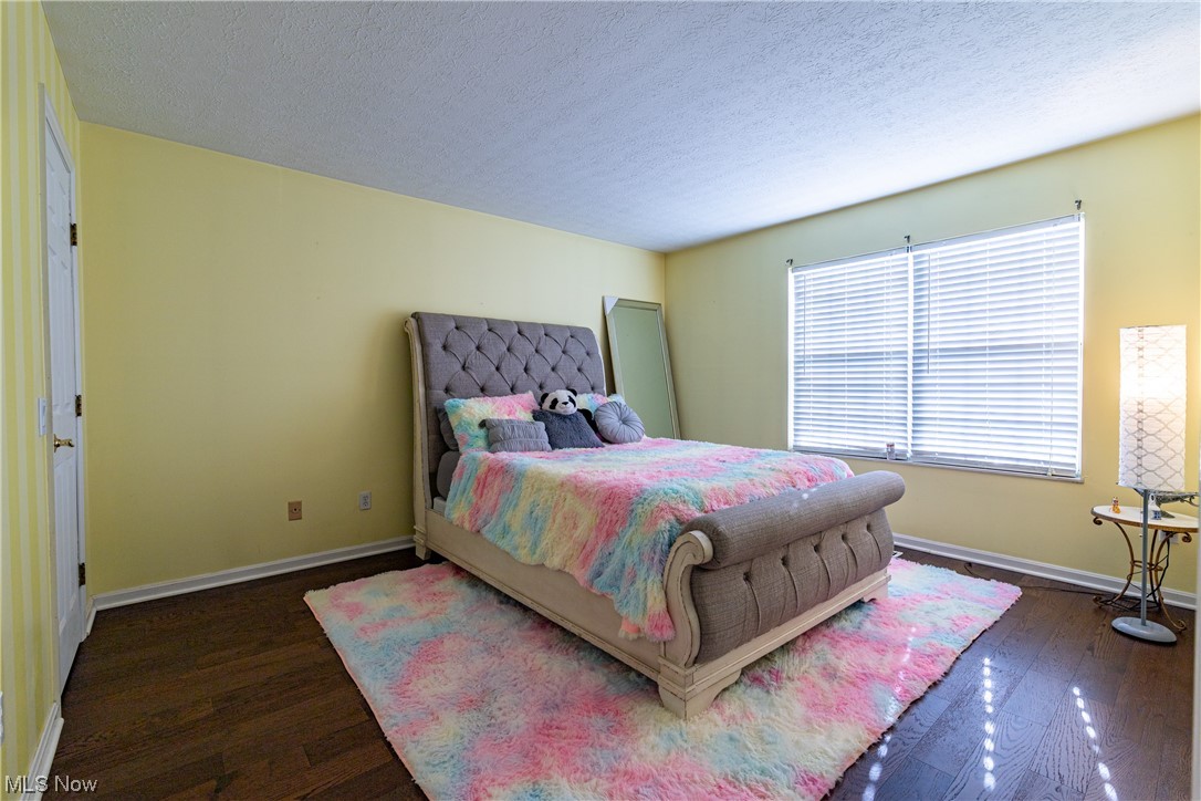 Settlers Village Condo - Residential Lease