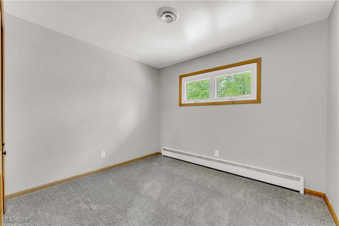 10701 Mountview Avenue, Garfield Heights, Ohio image 11