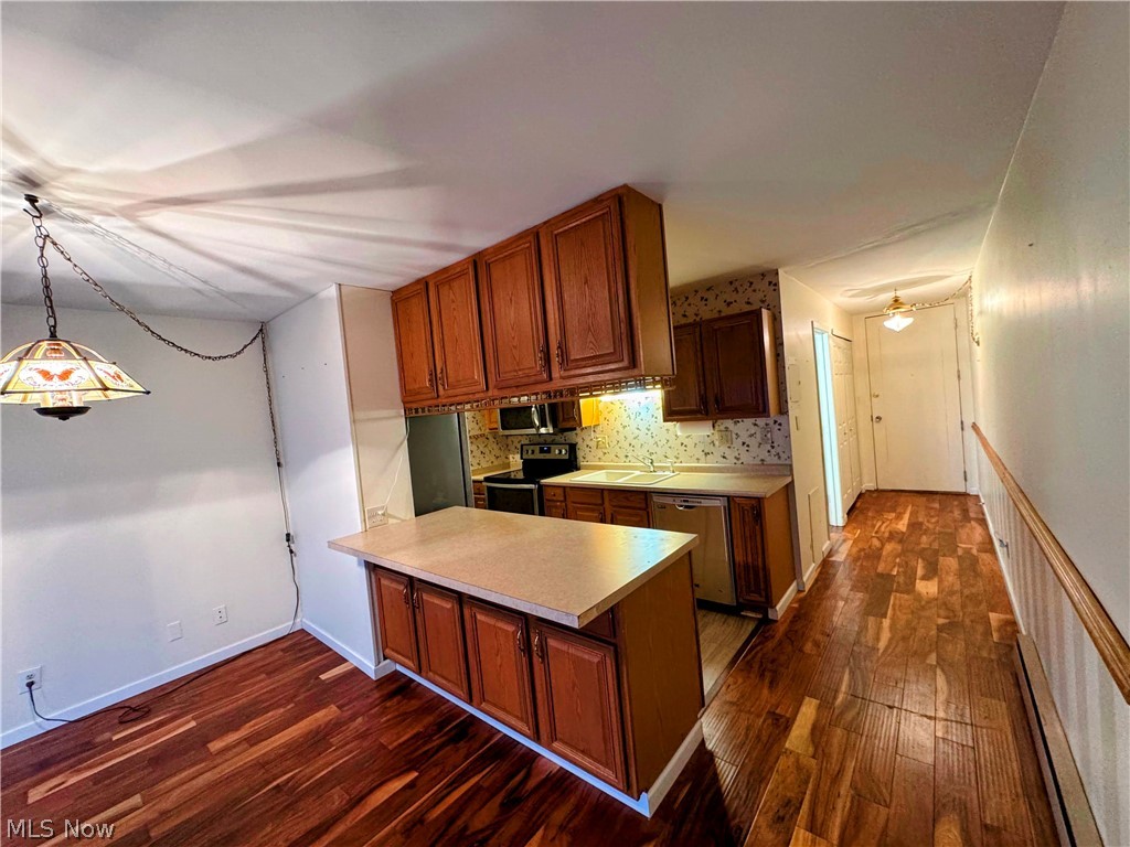 Seven Stories East Condo - Residential