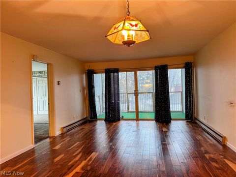 Tiny photo for 2331 E Market Street, Akron, OH 44312 (MLS # 5188171)