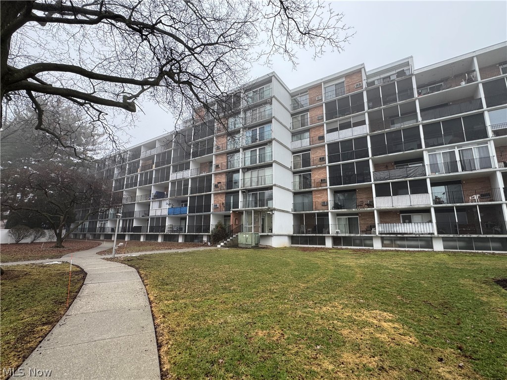 Seven Stories East Condo - Residential