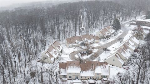 Tiny photo for 7674 Creekwood Drive, North Royalton, OH 44133 (MLS # 5179115)