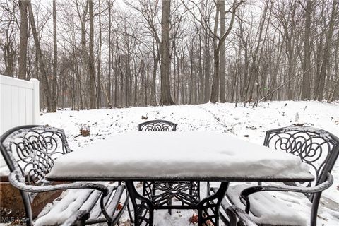 Tiny photo for 7674 Creekwood Drive, North Royalton, OH 44133 (MLS # 5179115)