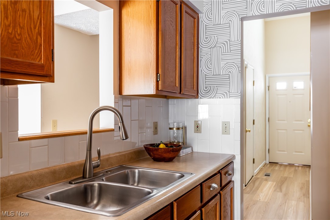 Chaunticlair V Condo - Residential