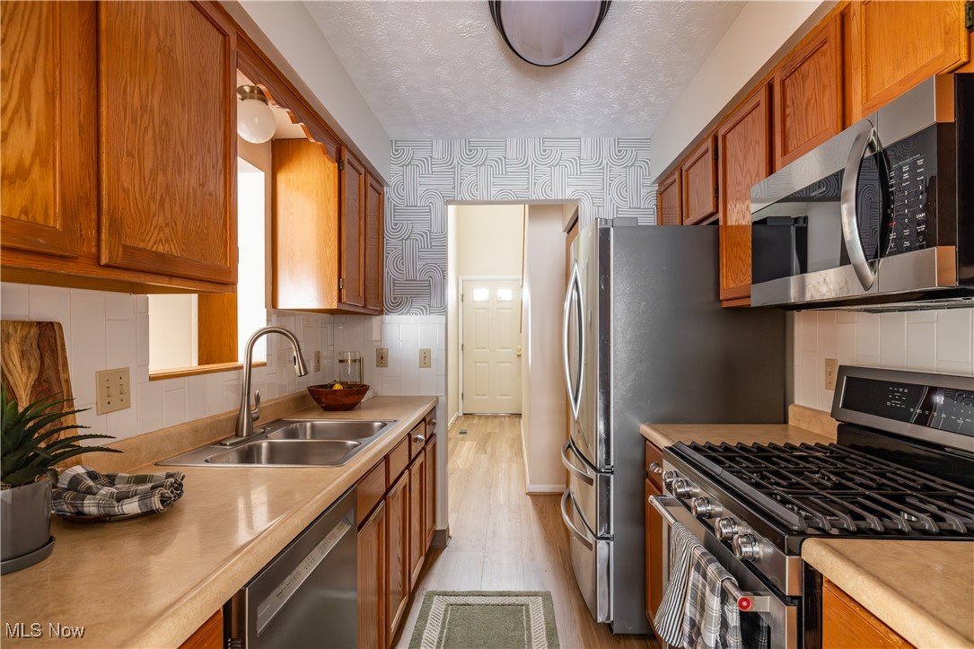 Chaunticlair V Condo - Residential