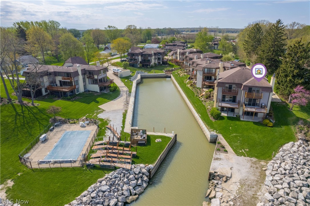 Compass Rose - Residential