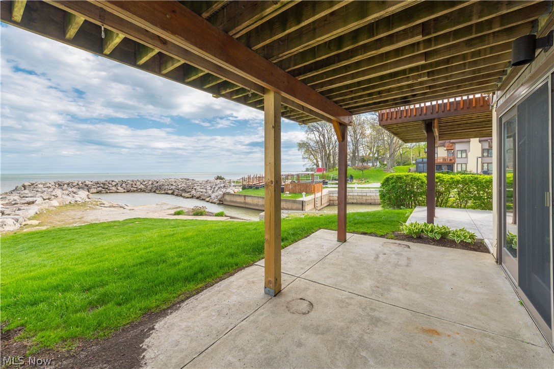 Compass Rose - Residential