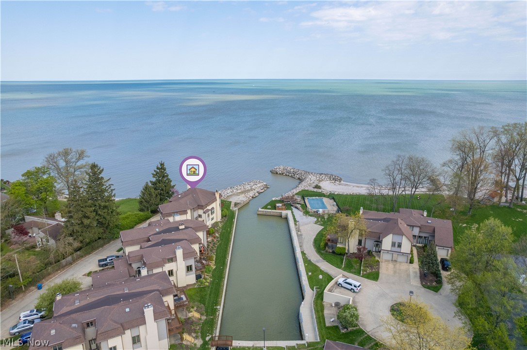 Compass Rose - Residential