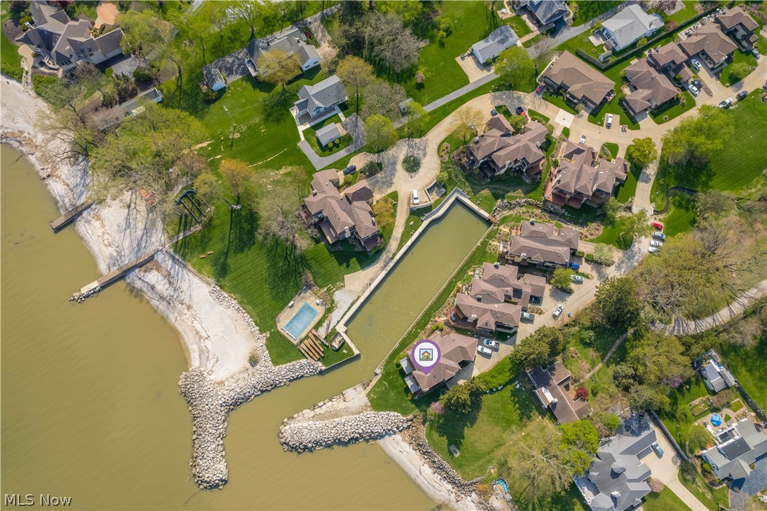 Compass Rose - Residential