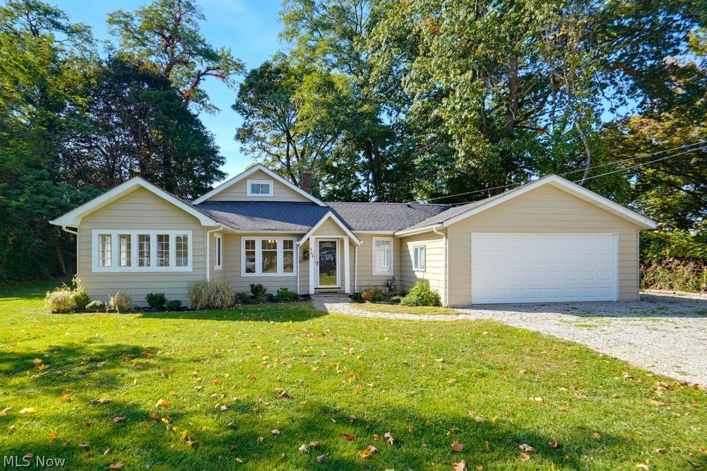 366 Riverside Drive