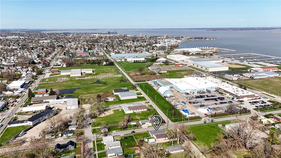 Sandusky Bus Mens Associ - Residential