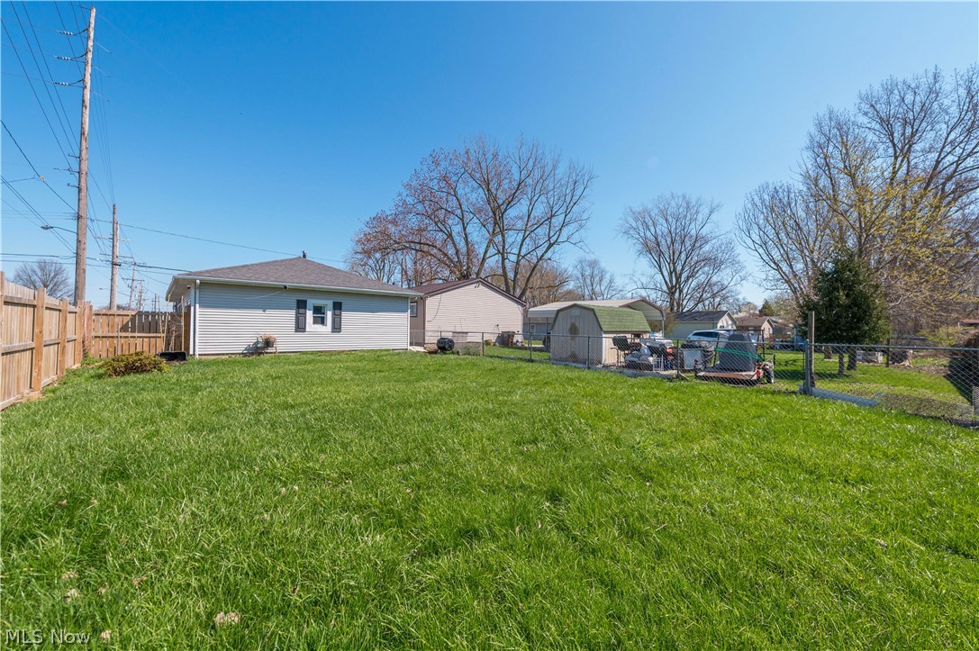 Sandusky Bus Mens Associ - Residential