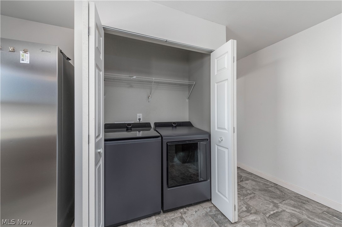 Sandusky Bus Mens Associ - Residential