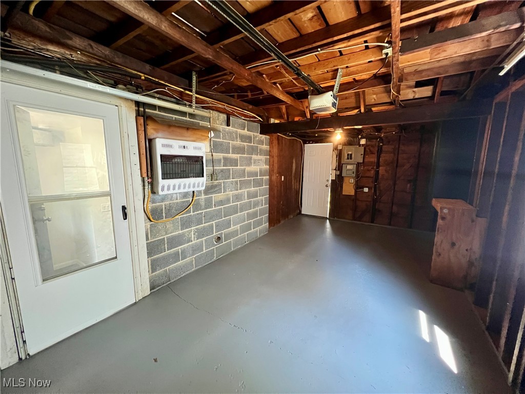 1779 E 236 Street, Euclid, Ohio image 33