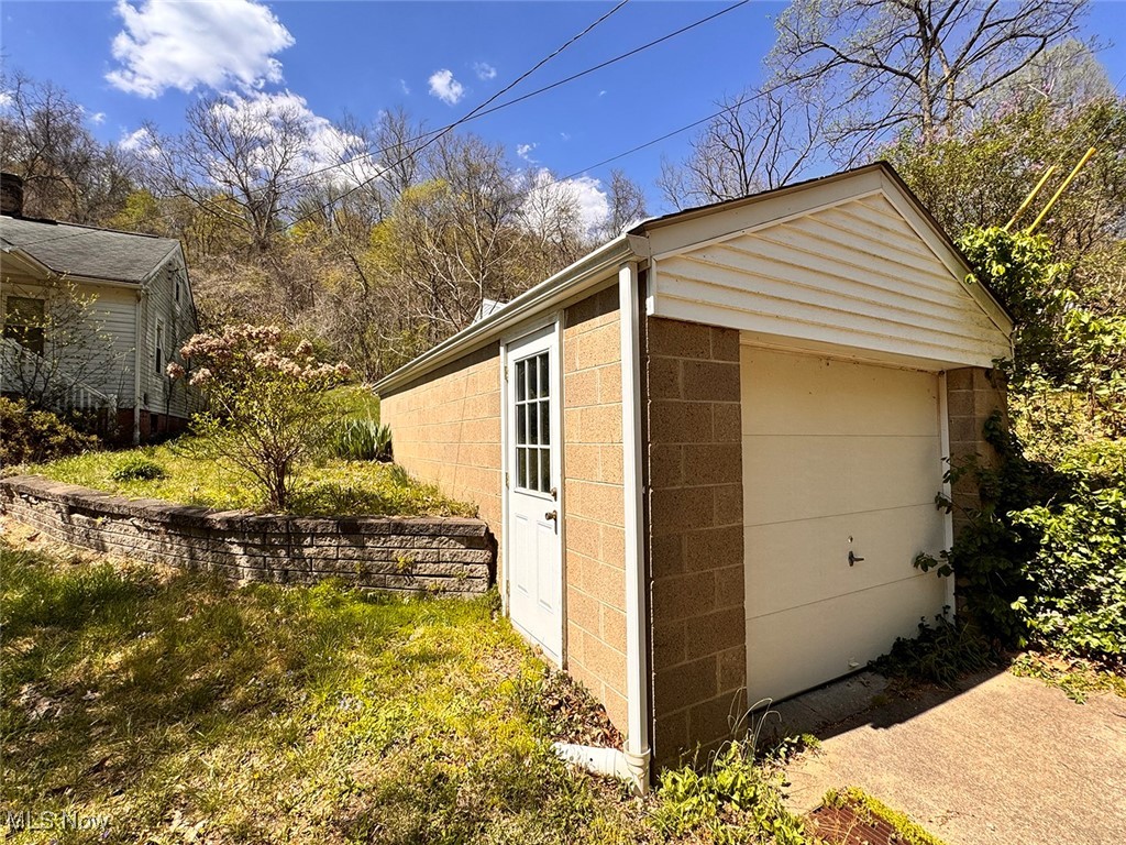 564 Jewett Road, Steubenville, Ohio image 3