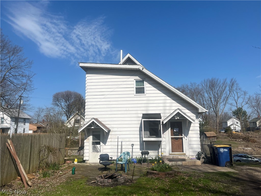 1142 W 8th Street, Ashtabula, Ohio image 6