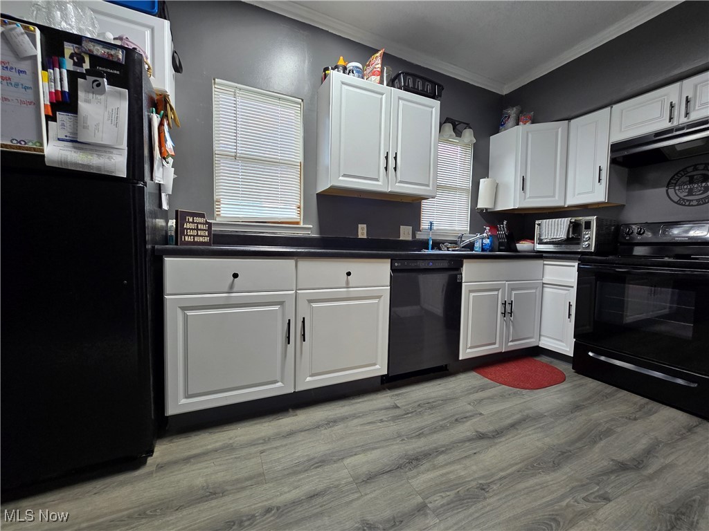 815 Denman Avenue, Coshocton, Ohio image 3