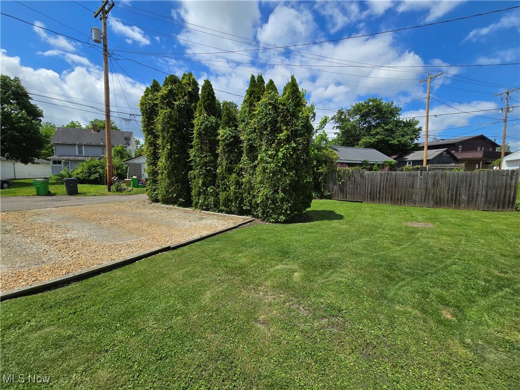 815 Denman Avenue, Coshocton, Ohio image 16