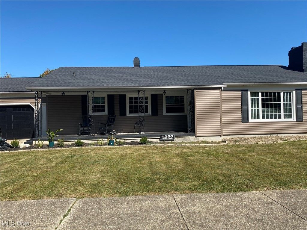 Photo of 1250 Orchard Park Drive, Rocky River, OH 44116 (MLS # 5176237)