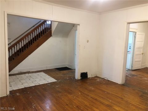 Tiny photo for 822 Highland Road NE, Canton, OH 44704 (MLS # 5187877)