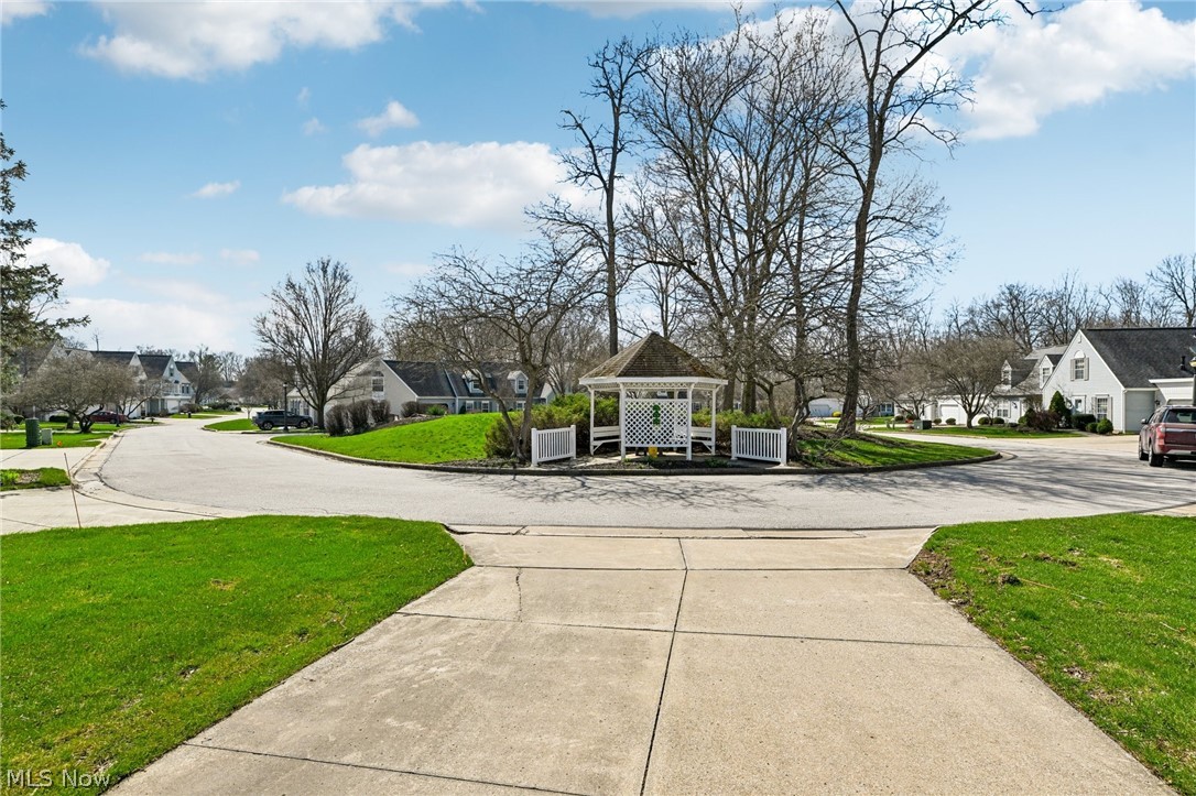 Brook Point Village II Condo - Residential