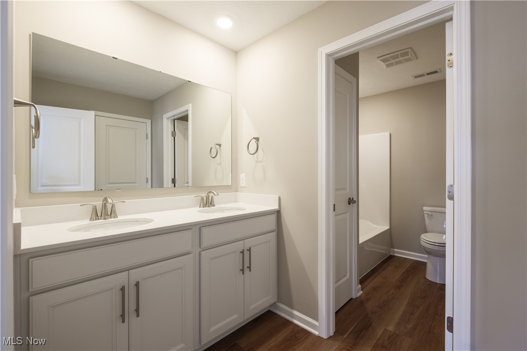 Renaissance Park at Geauga Lake - Residential