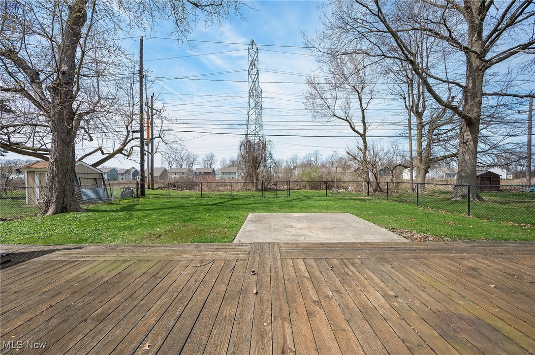 8254 Westmoor Road, Mentor, Ohio image 38