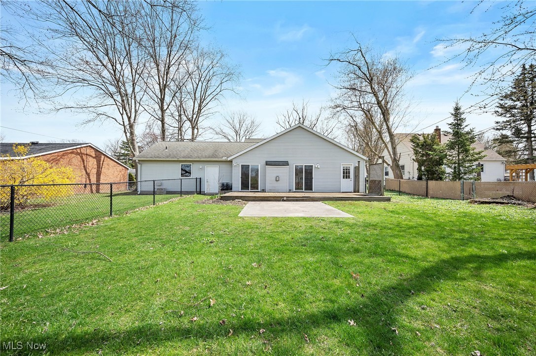 8254 Westmoor Road, Mentor, Ohio image 39