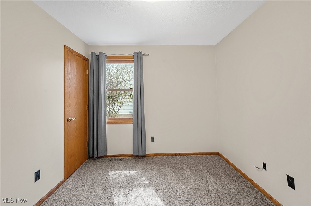 8254 Westmoor Road, Mentor, Ohio image 21