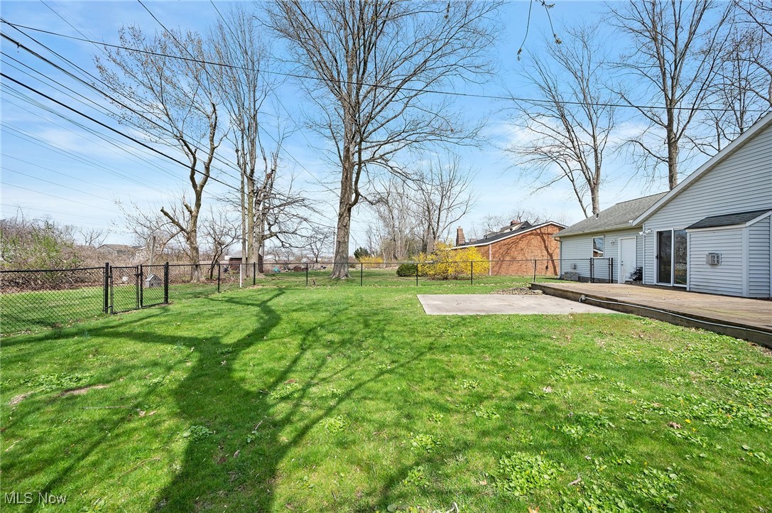 8254 Westmoor Road, Mentor, Ohio image 40
