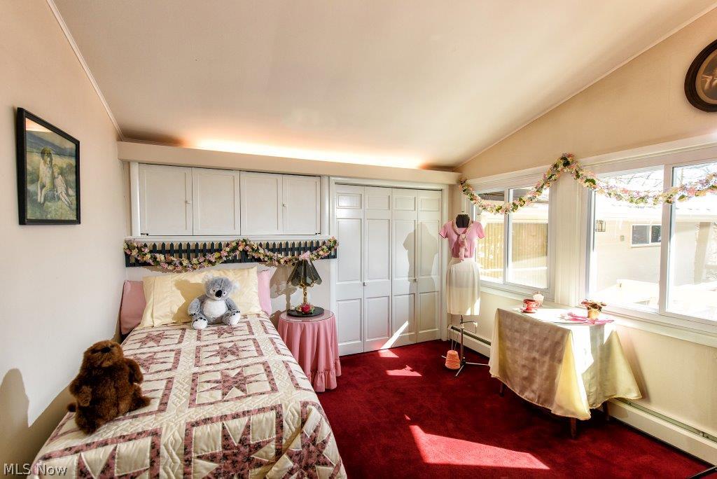 Lake Breeze - Residential